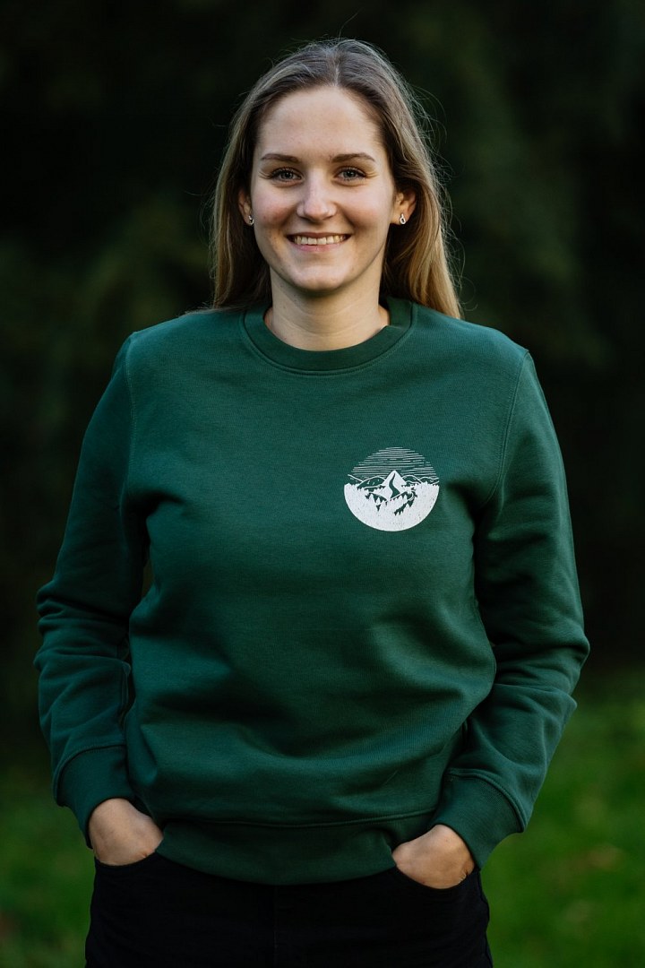 Zelená dámská mikina Behaj lesmi kolekce 2022 malý motiv